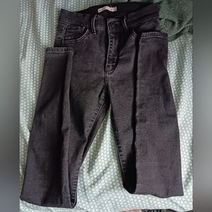 Women's Levi's 711 Skinnies